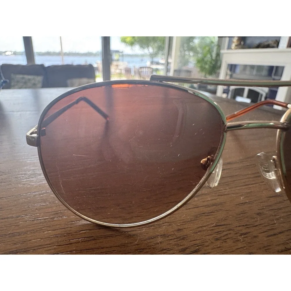 Ann Taylor Aviator Sunglasses Gold Brown Gradient Lenses Women's Fashion Eyewear - Picture 3 of 4